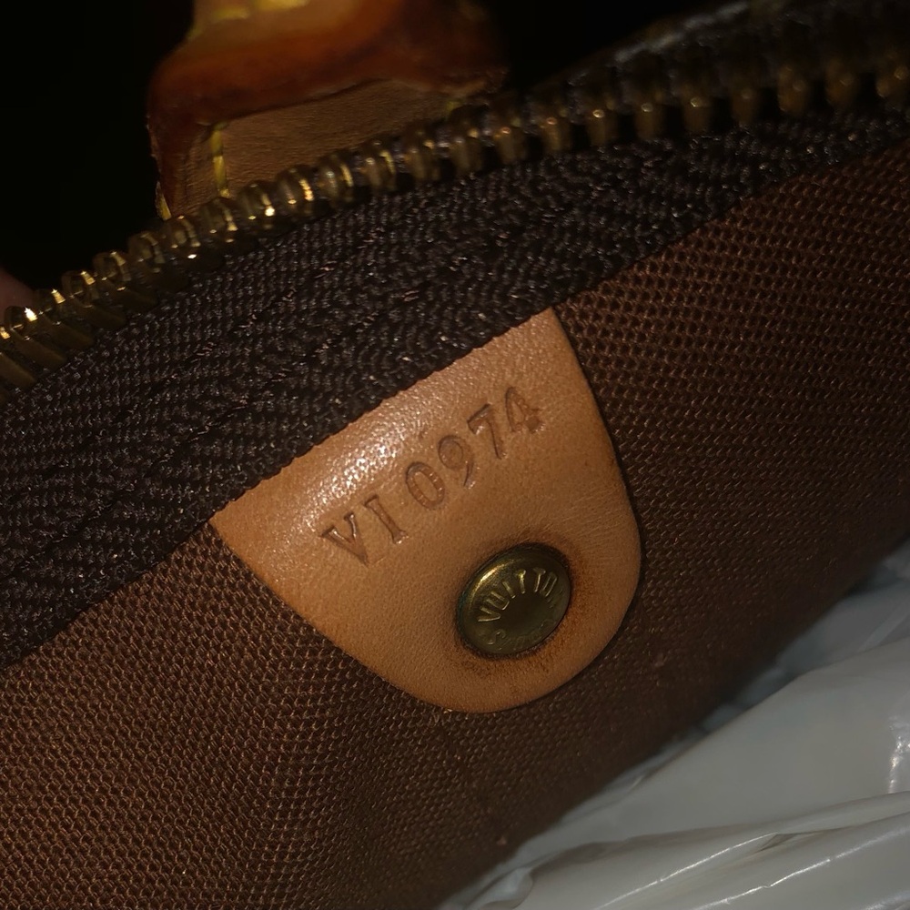 ๐๐ธHost Pick๐๐ธLOUIS VUITTON Vintage LV50 Keepall Monogram Canvas Tote Travel Bag - Picture 3 of 13